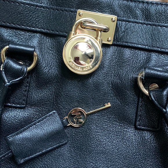 Michael Kors Hamilton bag - Picture 5 of 14